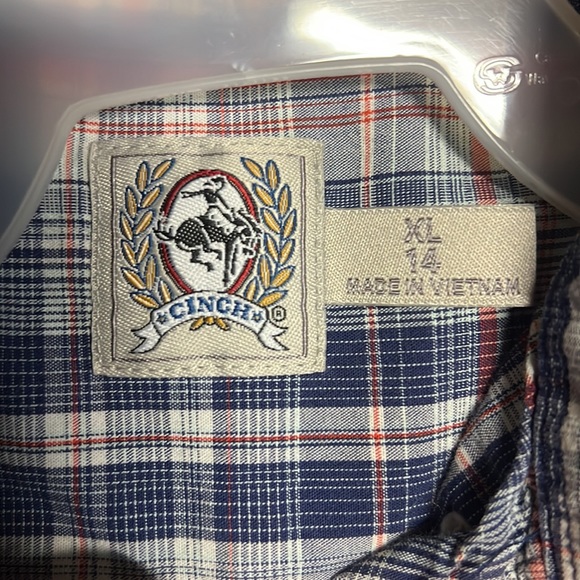Boys Cinch button up. Great condition - Picture 2 of 2